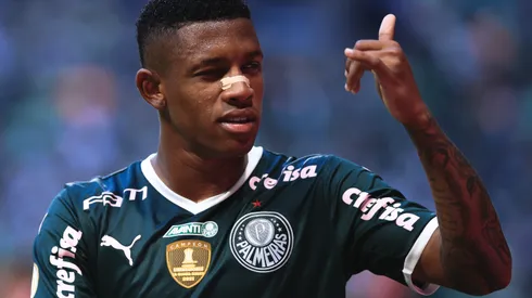 Foto: Ettore Chiereguini/AGIF – Lance de Danilo repercute no Palmeiras