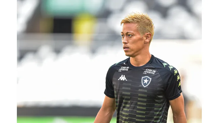 Foto: Thiago Ribeiro/AGIF - Honda já atuou pelo Botafogo
