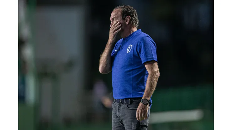 Isabela Azine/AGIF- Cuca, técnico do Corinthians