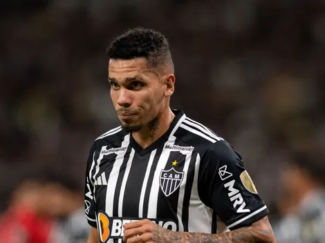 Paulinho rebate críticas e manda recado à torcida do Atlético-MG