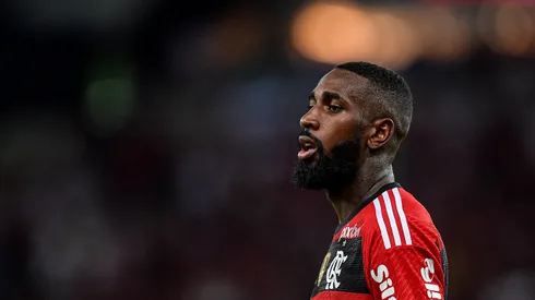 RJ – RIO DE JANEIRO – 01/04/2023 – CARIOCA 2023, FLAMENGO X FLUMINENSE – Gerson jogador do Flamengo durante partida contra o Fluminense no estadio Maracana pelo campeonato Carioca 2023. Foto: Thiago Ribeiro/AGIF