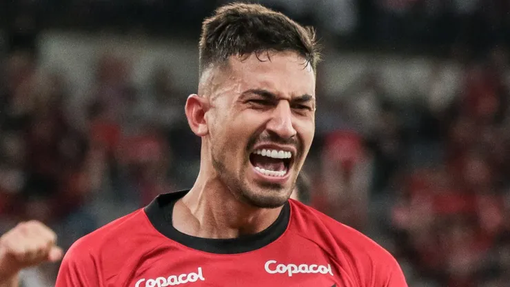 Foto: Robson Mafra/AGIF