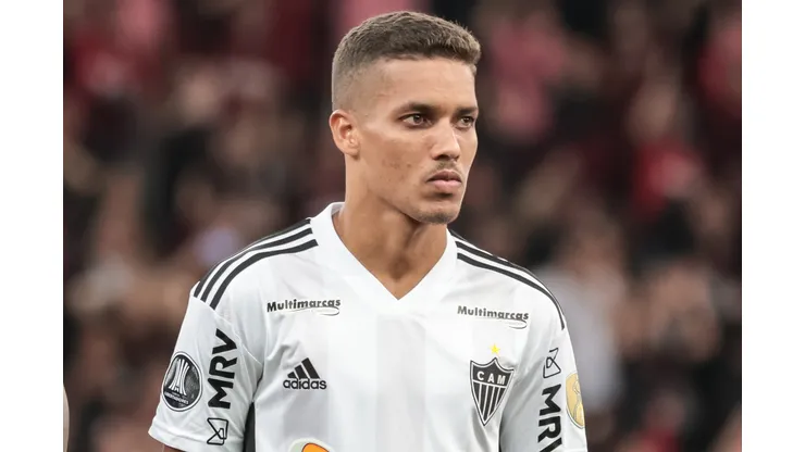 Foto: Robson Mafra/AGIF - Pedrinho tem situação atualizada no Atlético-MG