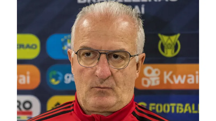 Foto: Robson Mafra/AGIF - Dorival está acertado com novo Clube