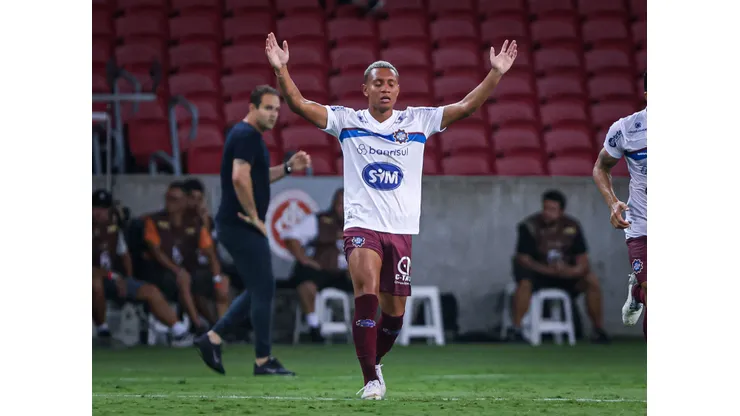 Foto: Maxi Franzoi/AGIF - Wesley não é o único reforço do Coritiba nesta reta final de janela