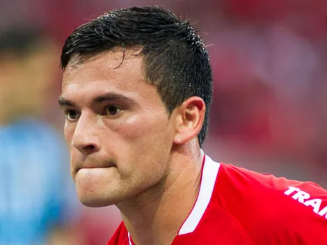 PARÇAS DO CHILENO? Vaguinha 'implora' por reforços de peso no Inter 