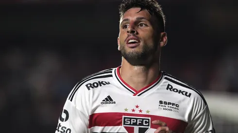 Foto: Rubens Chiri/São Paulo – Calleri comenta situação de Rogério Ceni.