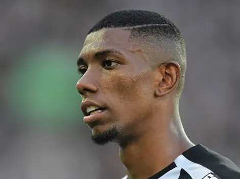 Jornalista expõe bastidores de decisão do Bahia sobre Kanu enfrentar Botafogo