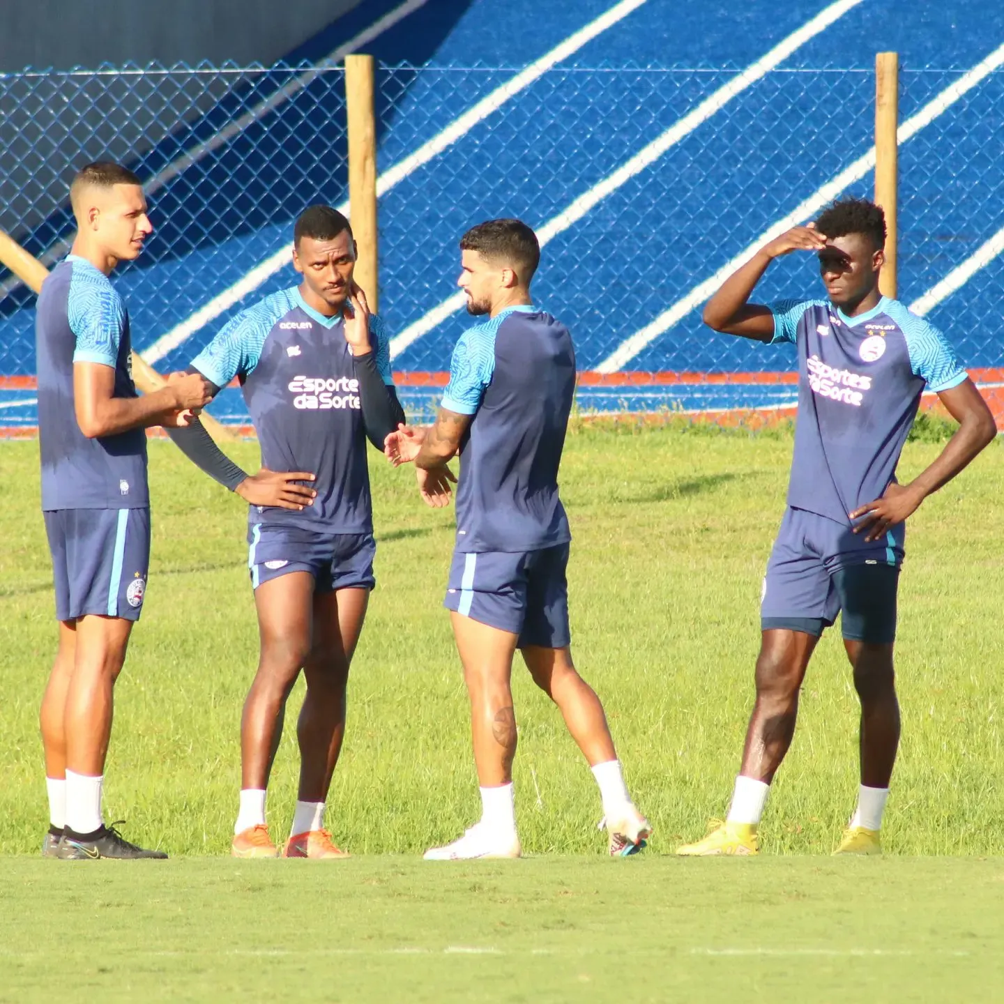 Everaldo, no primeiro tempo, abriu o placar da partida contra o Massa Bruta