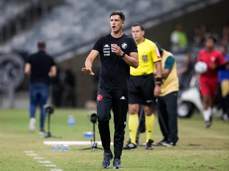 Barbieri rasga elogios para dupla destaque na vitória do Vasco