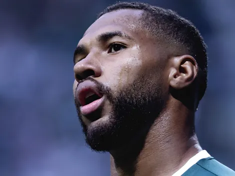 FERVENDO! Torcida do Cruzeiro 'rasga Wesley' nas redes sociais