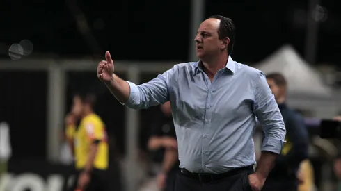 Foto: Rubens Chiri/Saopaulofc.net - Rogério Ceni ganha problema de última hora.