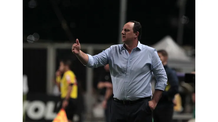 Foto: Rubens Chiri/Saopaulofc.net - Rogério Ceni ganha problema de última hora.