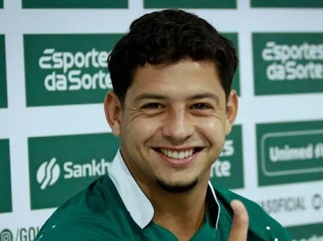 Meio-campista Guilherme chega ao Goiás, vindo da China, e joga pela primeira vez no Brasil