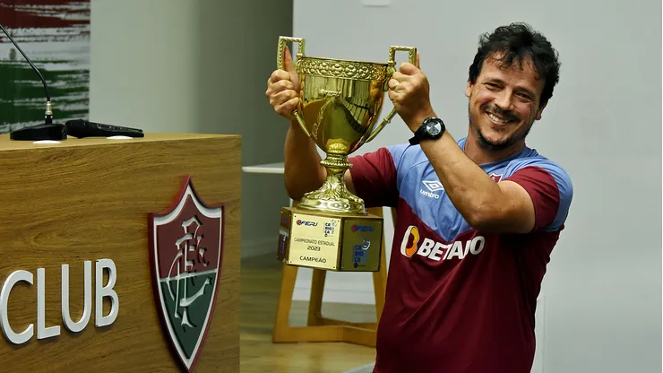 FOTO DE MAILSON SANTANA/FLUMINENSE FC - Fernando Diniz tem sido observado.