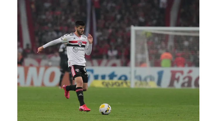 Foto: Rubens Chiri/saopaulofc.net - Beraldo tem situação atualizada.