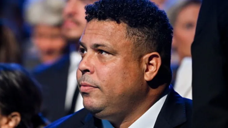 "Desceu a lenha"; Neto 'manda a real' sobre gestão de Ronaldo no Cruzeiro