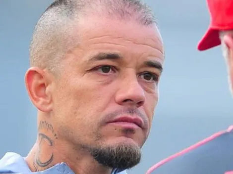 FERVENDO! Jornalista 'ignora Dale' e crava maior argentino do Sul 