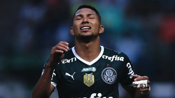Abel expõe lesão de Rony, período fora 'choca' torcida do Palmeiras