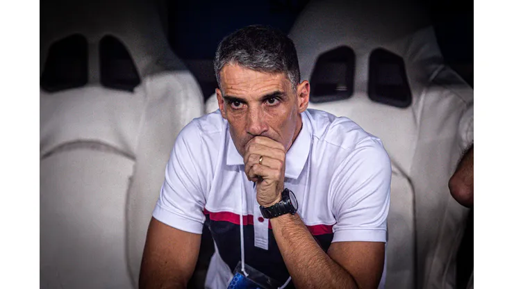 Foto: Lucas Emanuel/AGIF - Vojvoda se mostra focado no Campeonato Cearense.