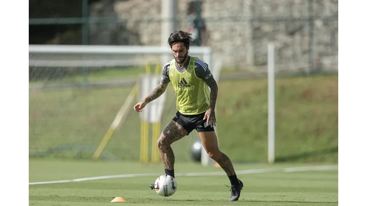 Foto: Bruno Sousa / Atlético - Nathan precisa tomar importante decisão.