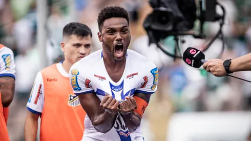 Foto: Abner Dourado/AGIF – Santos quer Bruno Mezenga
