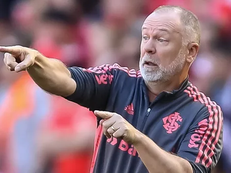 Corinthians se aproveita da situação e faz proposta a aprovado por Mano Menezes