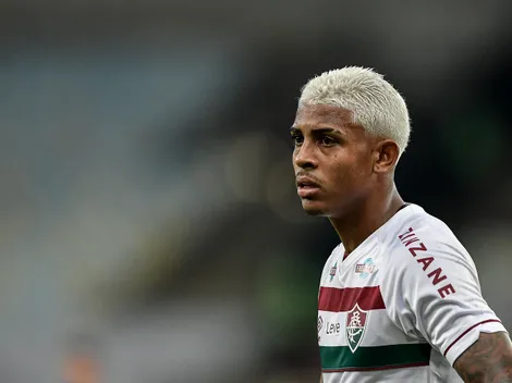 Torcida do Fluminense se revolta com John Kennedy e +2 em derrota 