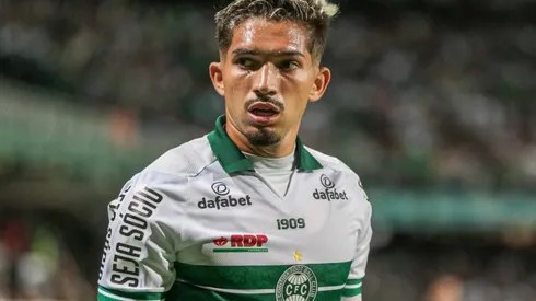 Foto: Robson Mafra/AGIF – Andrey ainda busca definir sua situação