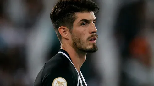 Foto: Vitor Silva/Botafogo - Piazon completa dois meses sem atuar pelo Botafogo.