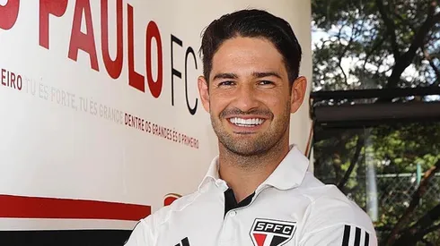 Foto: Reprodução Twitter oficial São Paulo FC/ Rubens Chiri / saopaulofc – Pato está de volta ao São Paulo