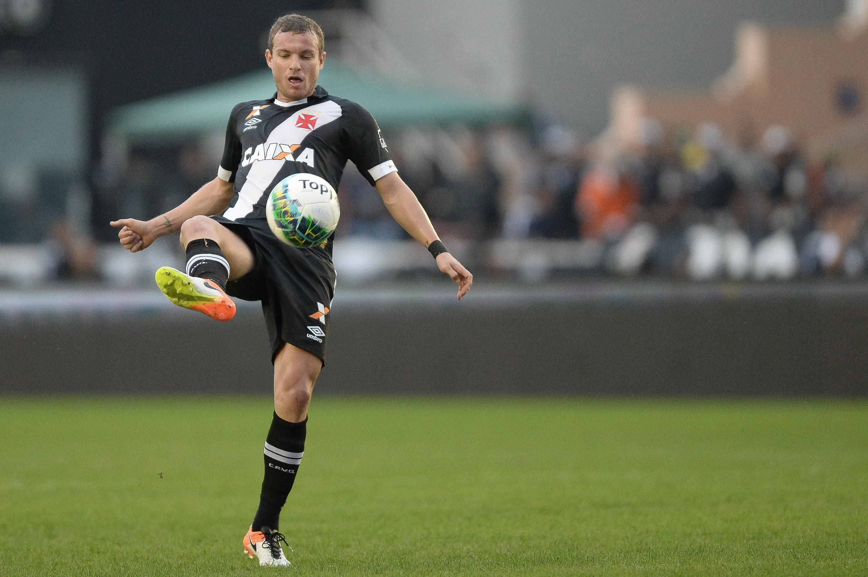 Foto: Pedro Martins/AGIF – Marcelo Mattos atuando no Vasco em 2016