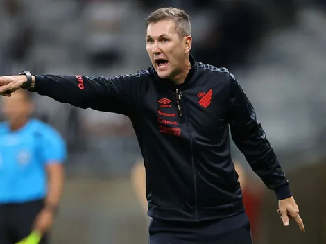 Paulo Turra defende desempenho do Athletico no Mineirão e projeta sequência na disputa 