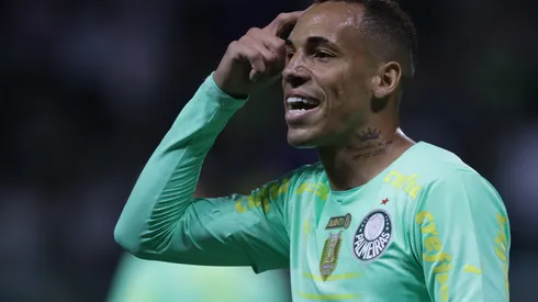 Foto: Ettore Chiereguini/AGIF – Torcida do Palmeiras se irrita com Breno Lopes