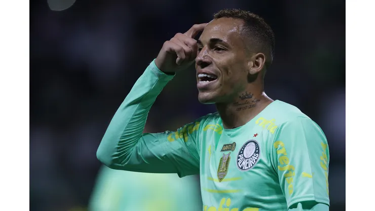 Foto: Ettore Chiereguini/AGIF - Torcida do Palmeiras se irrita com Breno Lopes