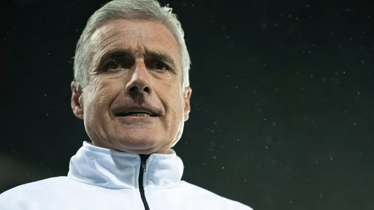 "Surpreendeu a torcida"; Castro inova entre os relacionados do Botafogo para clássico