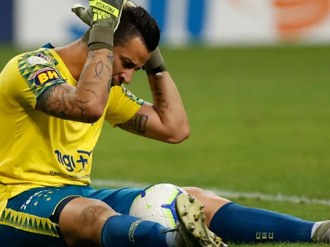 “Frangueiro de grife”; Jornalista d’O Tempo afirma que ex-goleiro do Cruzeiro, Fábio, era criticado com estas palavras por diretoria de Ronaldo Fenômeno