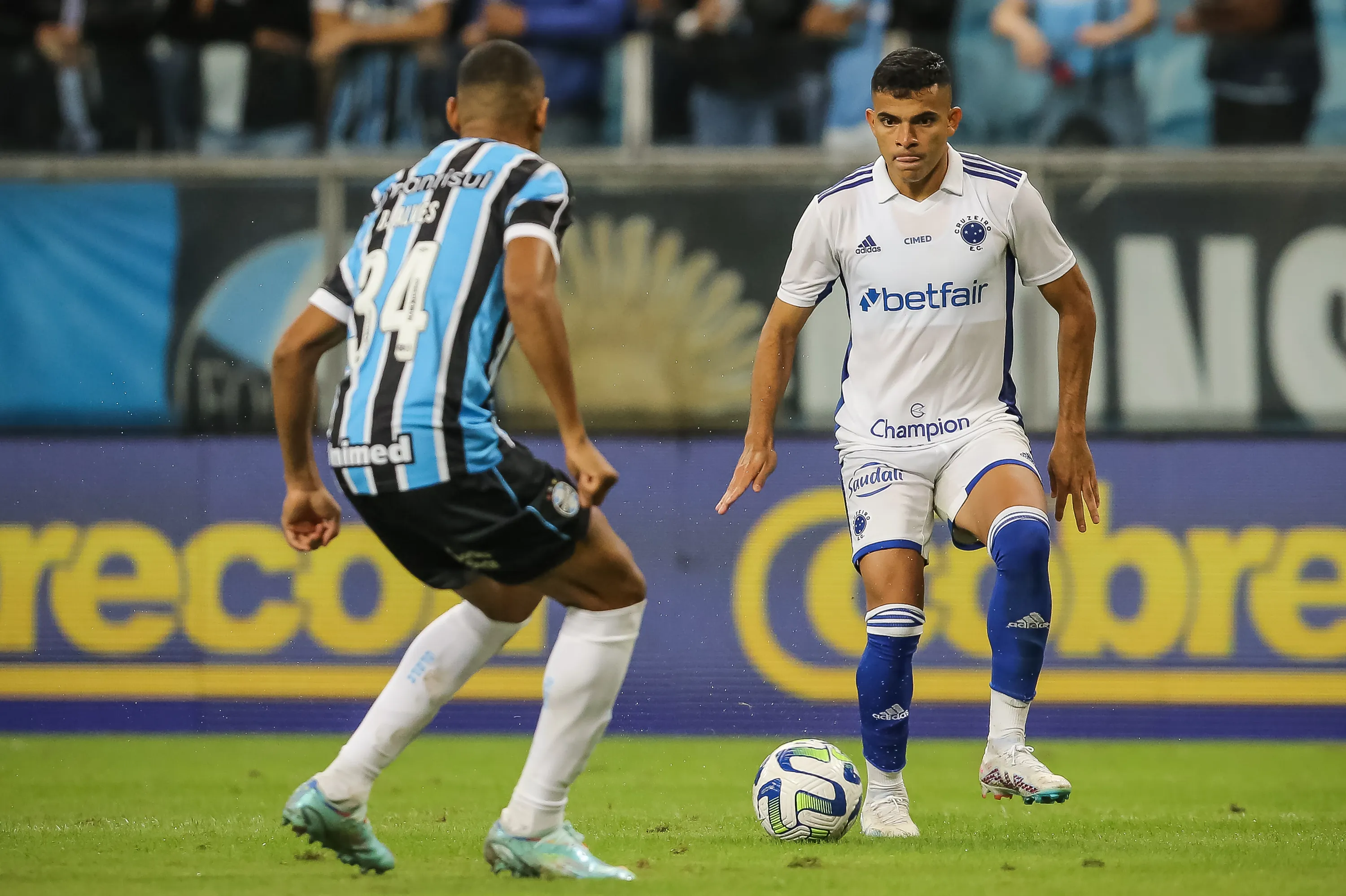 Foto: Pedro H. Tesch/AGIF – Bruno Rodrigues