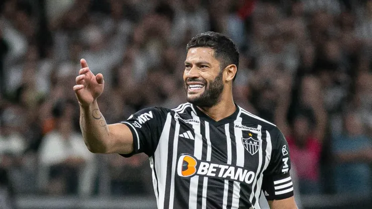 Com volta de Hulk entre os titulares jornalista crava quem irá passar de Atlético-MG x Corinthians