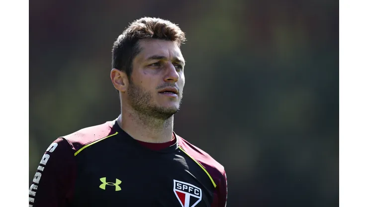 Foto: Marcello Zambrana/AGIF - Dênis relembra tempos de São Paulo