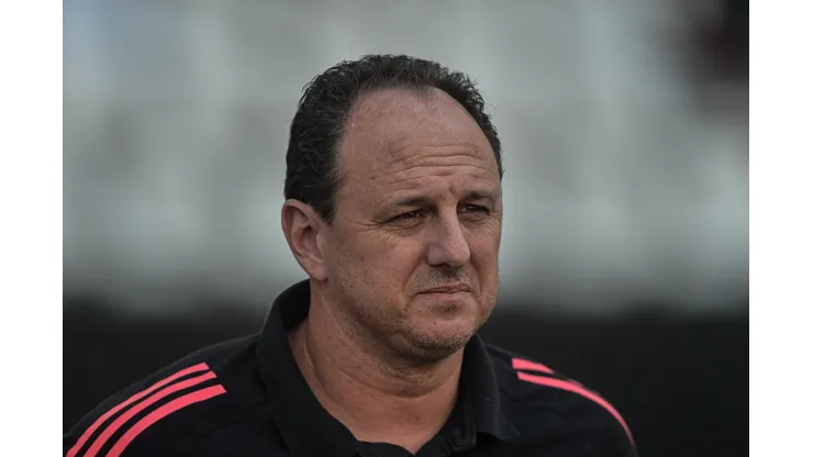 Foto: Thiago Ribeiro/AGIF - Meia revelado por Ceni pode ganhar espaço no São Paulo