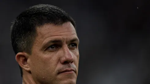 Foto: Thiago Ribeiro/AGIF - Treinador do Vasco teve seu destino definido pela diretoria.