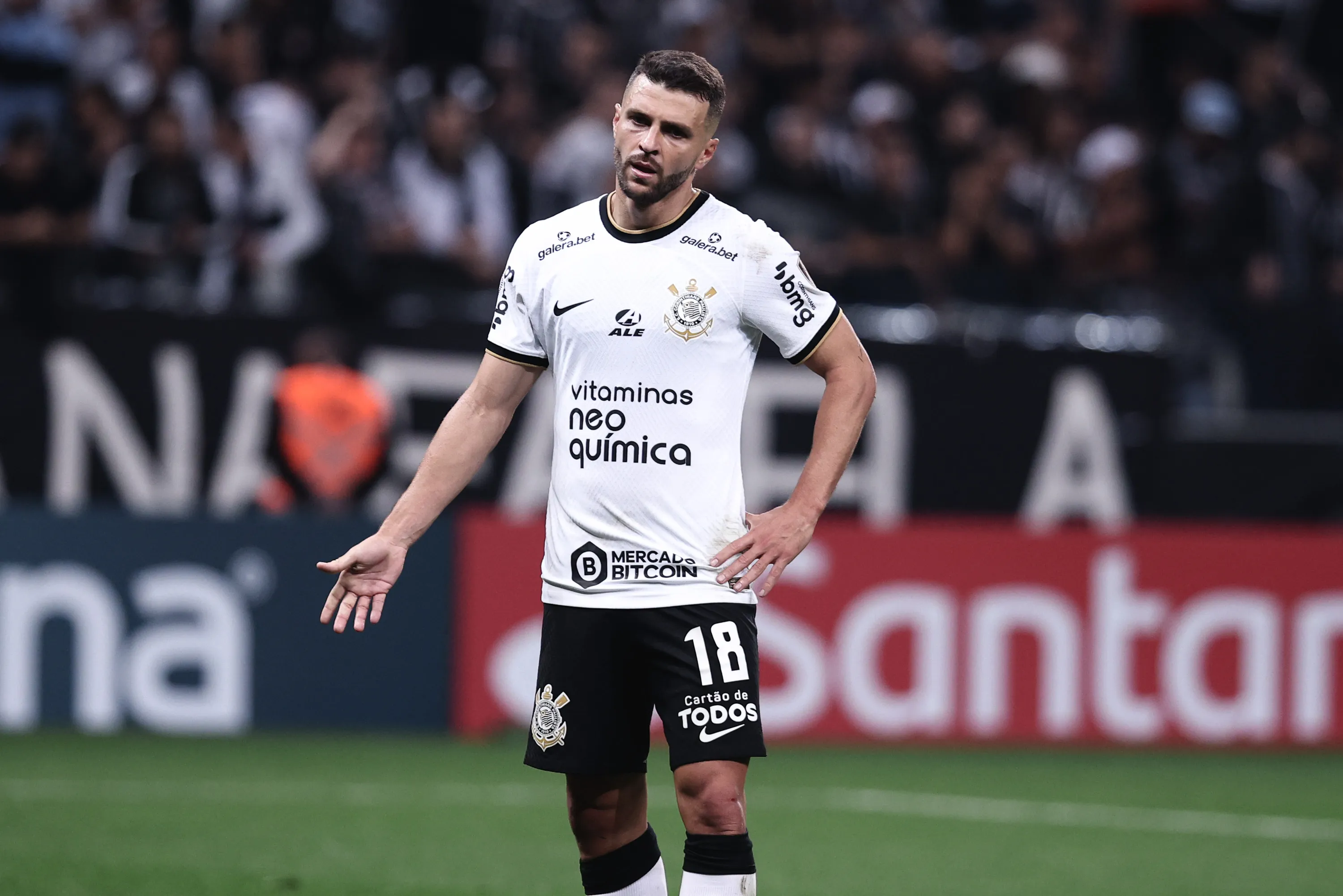 Foto: Ettore Chiereguini/AGIF – Junior Moraes