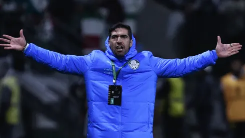 Abel Ferreira 'pistola' e rebate críticas após empate do Palmeiras
