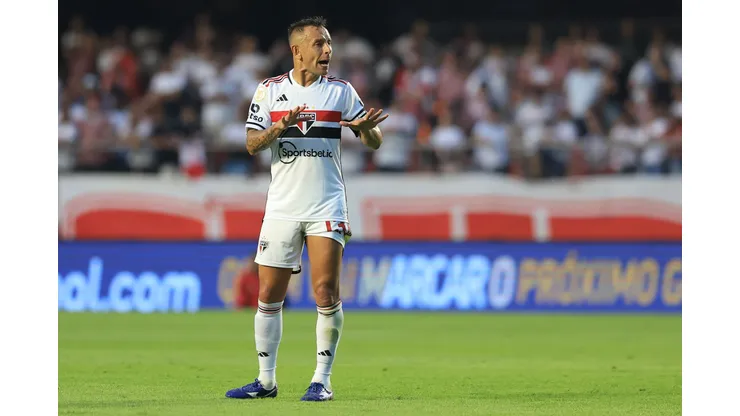 Foto: Marcello Zambrana/AGIF - Rafinha fala sobre história do São Paulo.