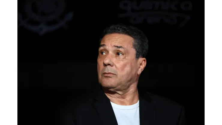 Foto: Marcello Zambrana/AGIF - Luxemburgo deixa cinco nomes de fora do confronto contra o Botafogo.