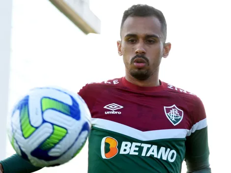 Lima projeta confronto contra o Cruzeiro pelo Campeonato Brasileiro