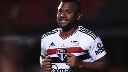 SP – Sao Paulo – 27/10/2022 – BRASILEIRO A 2022, SAO PAULO X ATLETICO-GO – Luan jogador do Sao Paulo comemora seu gol durante partida contra o Atletico-GO no estadio Morumbi pelo campeonato Brasileiro A 2022. Foto: Ettore Chiereguini/AGIF