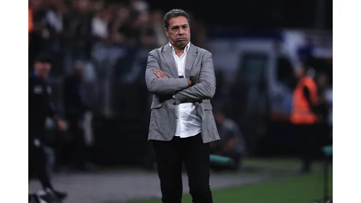 Foto: Ettore Chiereguini/AGIF - Luxemburgo deve ter desfalque importante em breve no Corinthians.