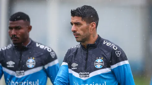 FOTO: LUCAS UEBEL/GREMIO FBPA - Suárez vive momento ruim no Grêmio.